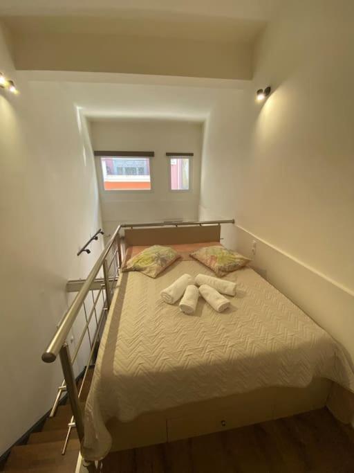 Appartamento Luxury Loft Kalu Tsesme A Giannina Esterno foto
