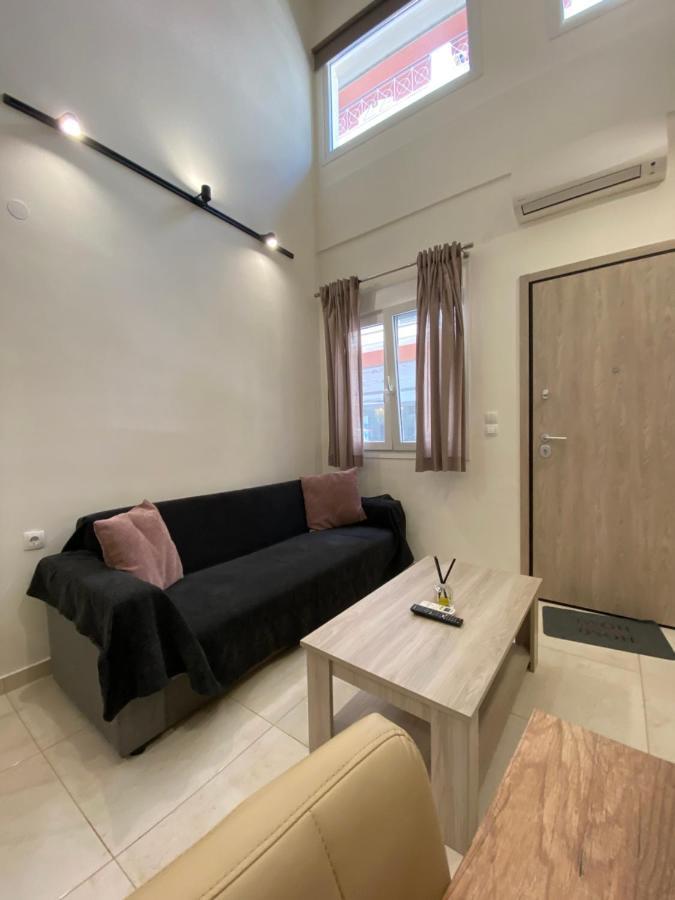 Appartamento Luxury Loft Kalu Tsesme A Giannina Esterno foto