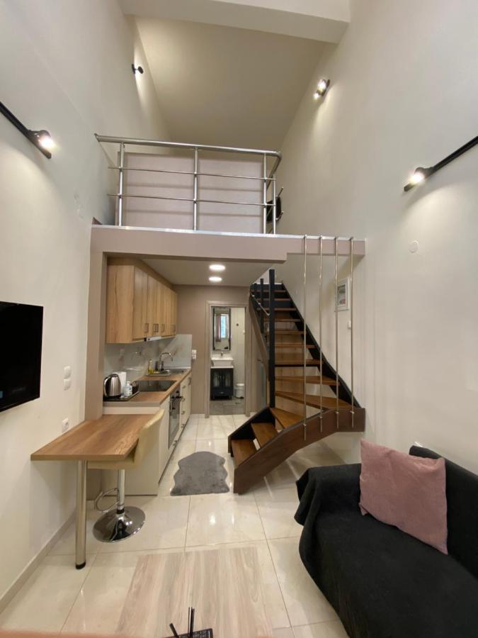 Appartamento Luxury Loft Kalu Tsesme A Giannina Esterno foto